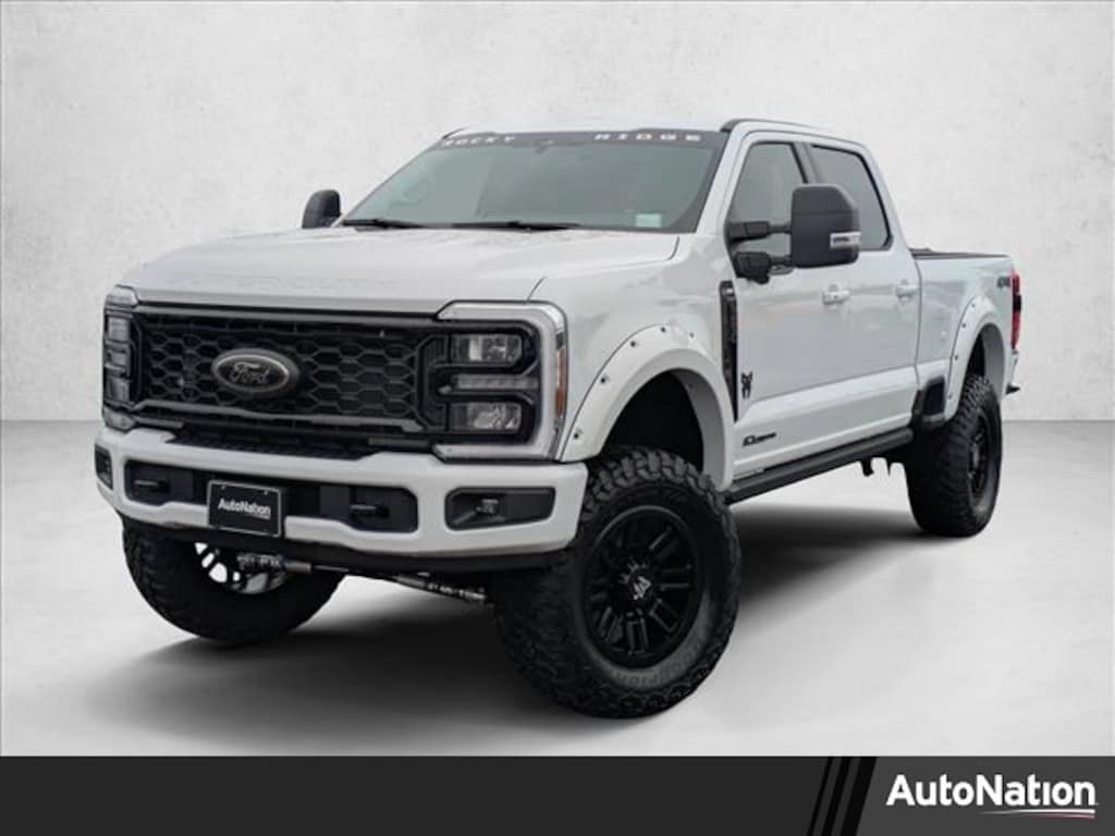 New 2026 Ford F-250 XLT Truck Crew Cab