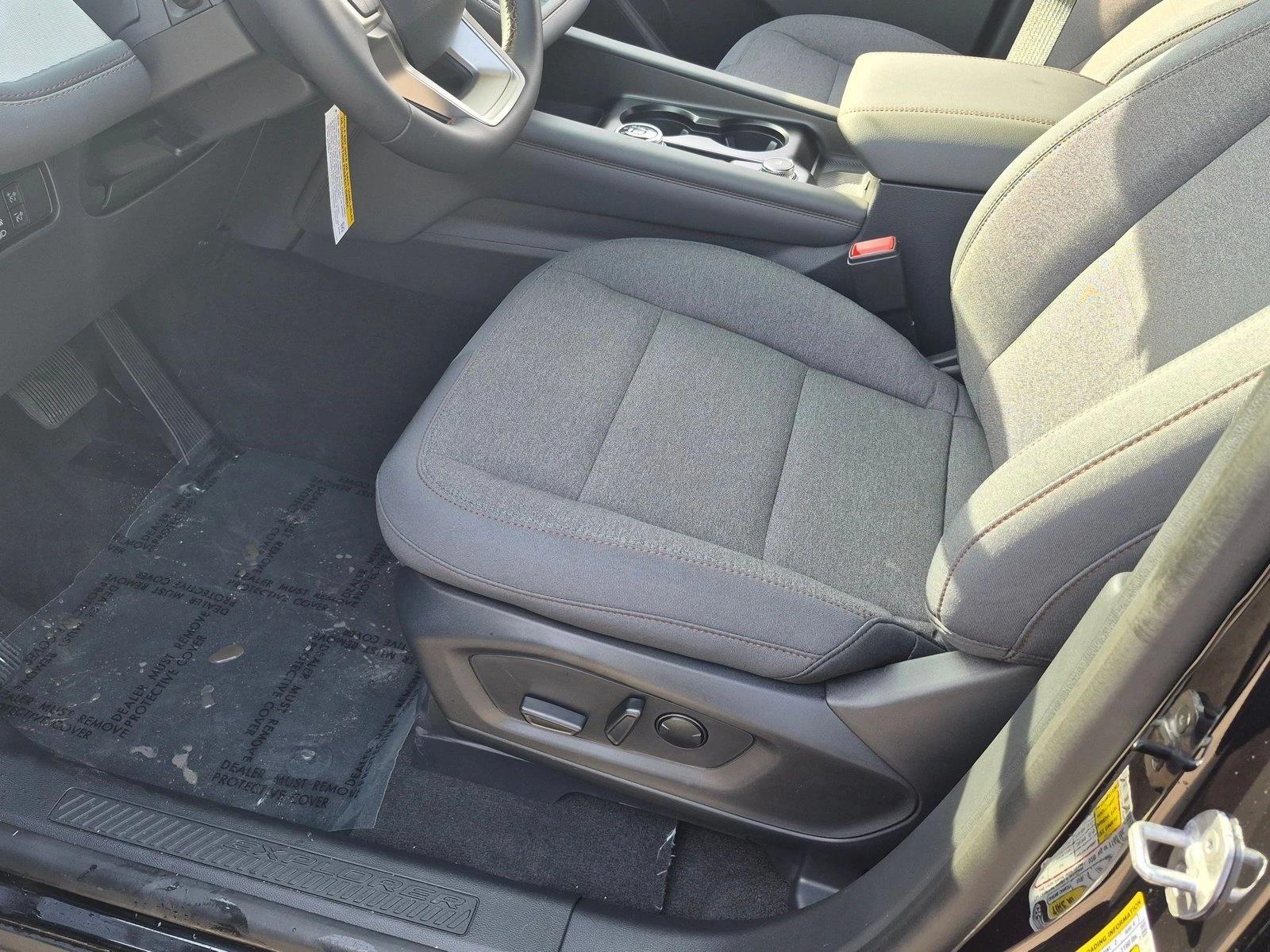 New 2027 Ford Explorer Active w/200A Pkg SUV