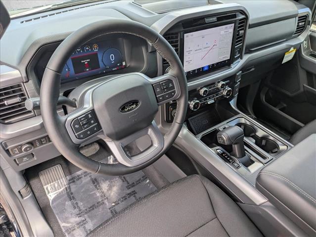 2025 Ford F-150 XLT photo 3