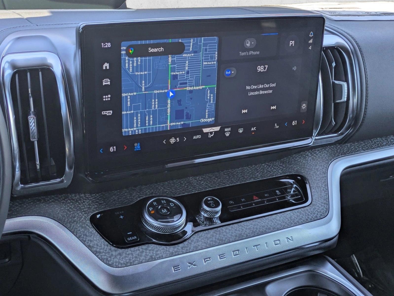 2025 Ford Expedition Tremor - Photo 12