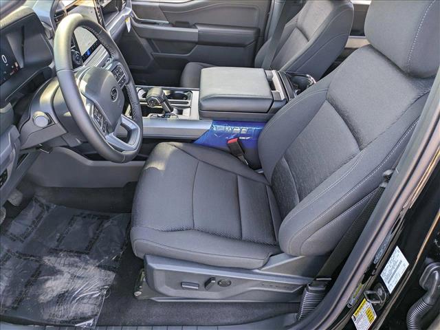2025 Ford F-150 XLT photo 4