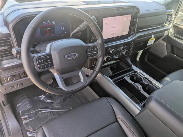 2025 Ford F-250 Lariat photo 3