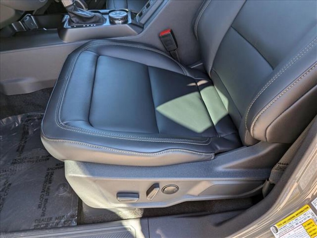 New 2025 Ford Bronco Badlands SUV