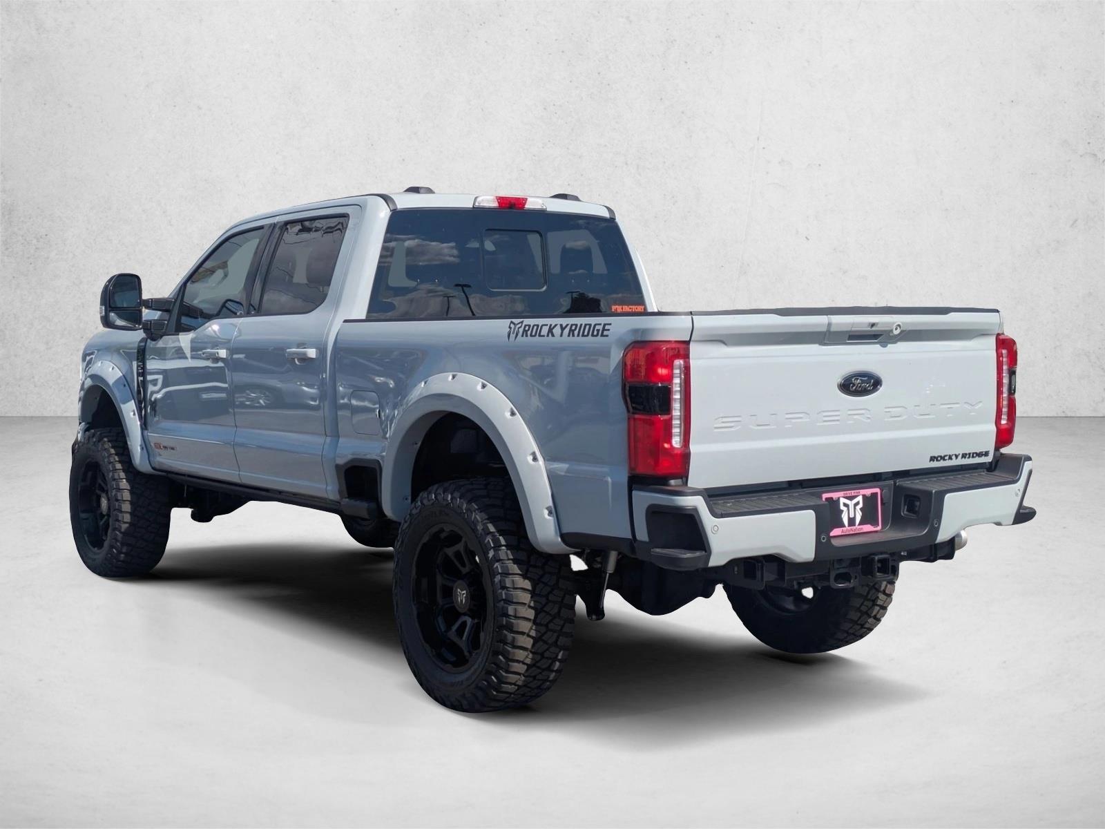 2025 Ford F-250 Super Duty Lariat - Photo 8