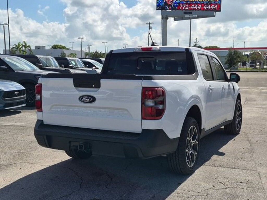 New 2026 Ford Maverick LARIAT Truck SuperCrew