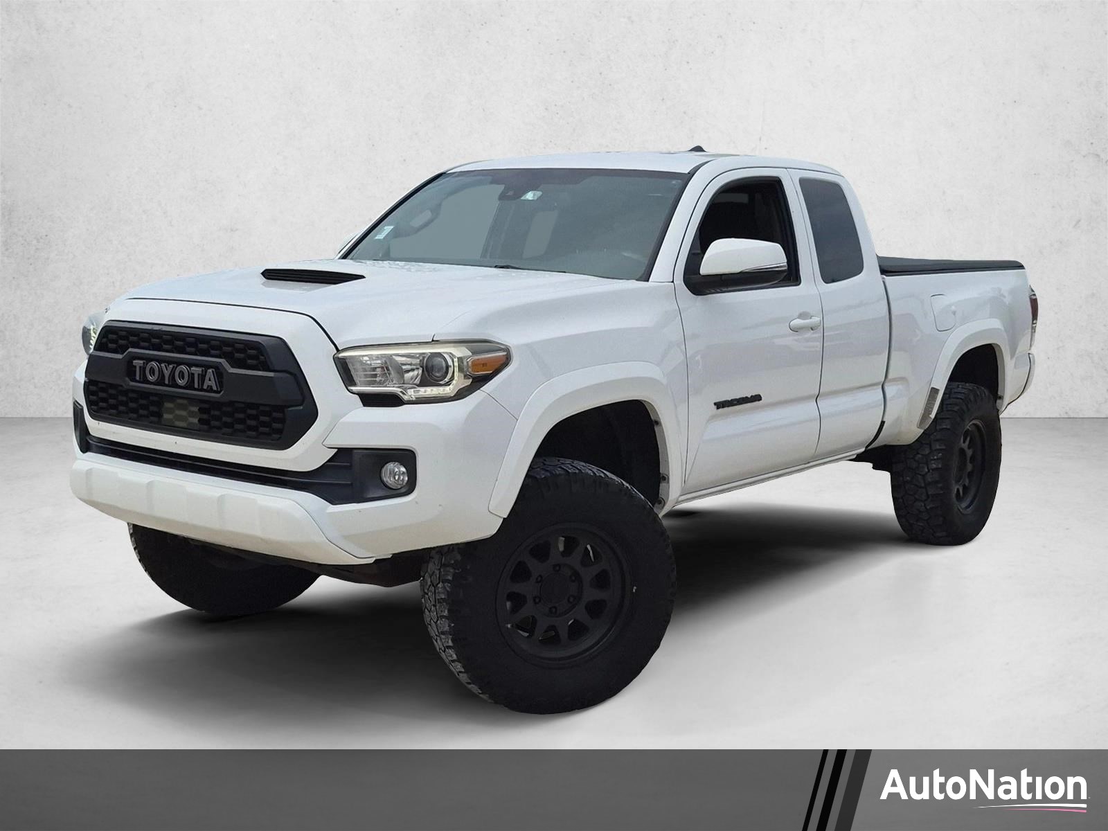  Toyota Tacoma