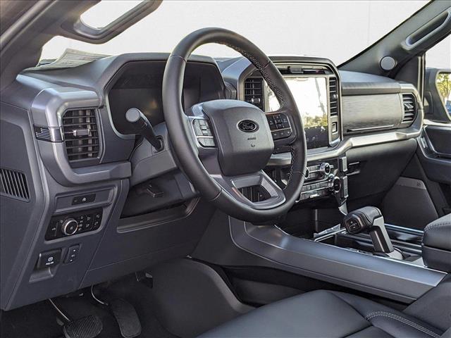 2025 Ford F-150 XLT photo 3