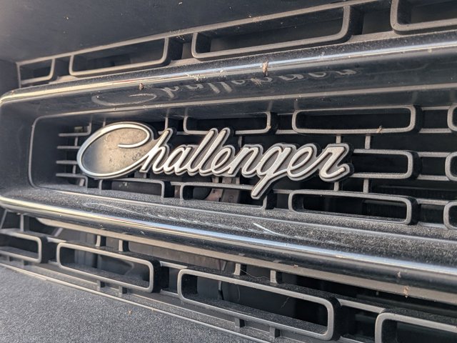 2021 Dodge Challenger R/T photo 4