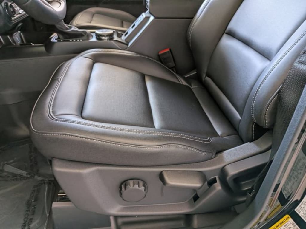 New 2025 Ford Bronco Big Bend SUV