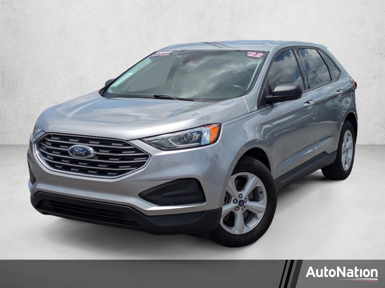 2022 Ford Edge SE AWD's photo