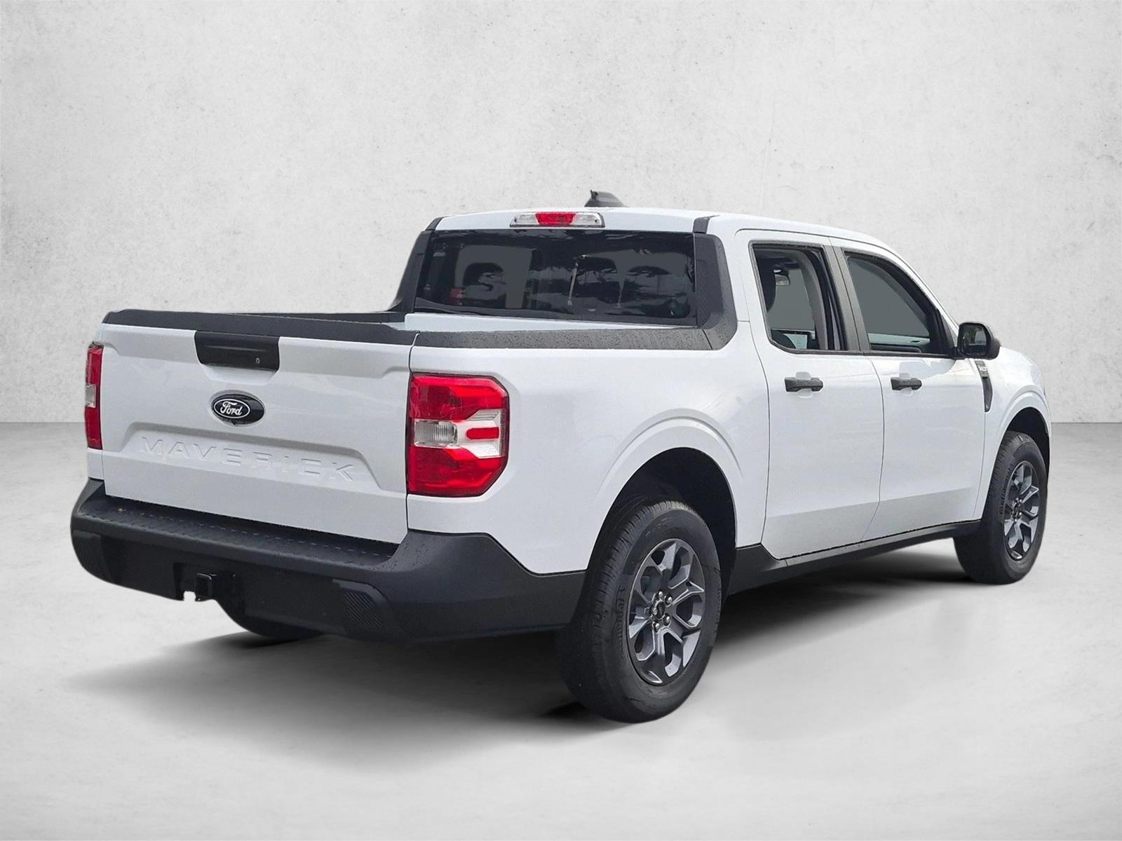 New 2026 Ford Maverick XLT Truck SuperCrew