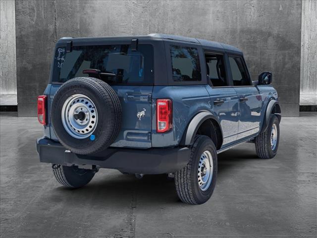 2025 Ford Bronco Base photo 2