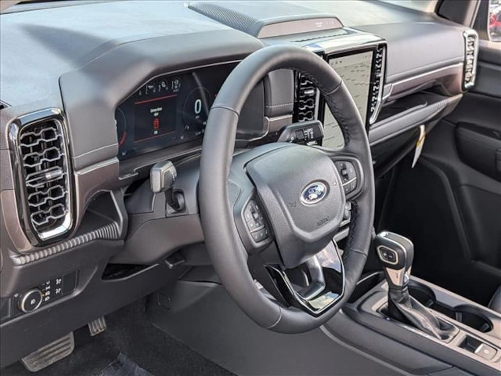 New 2025 Ford Ranger LARIAT Truck SuperCrew