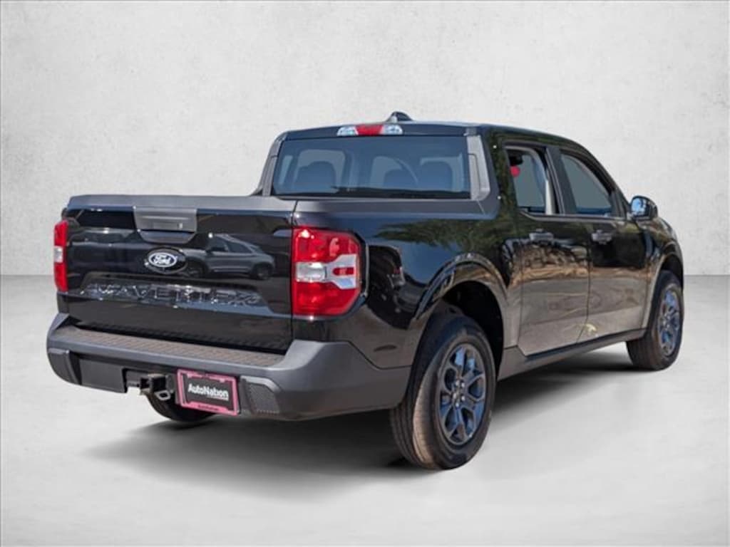 New 2025 Ford Maverick XLT Truck SuperCrew