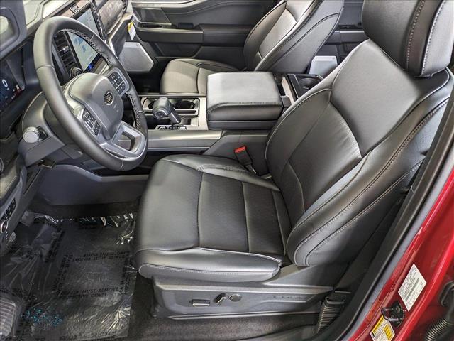 2025 Ford F-150 Lariat photo 4