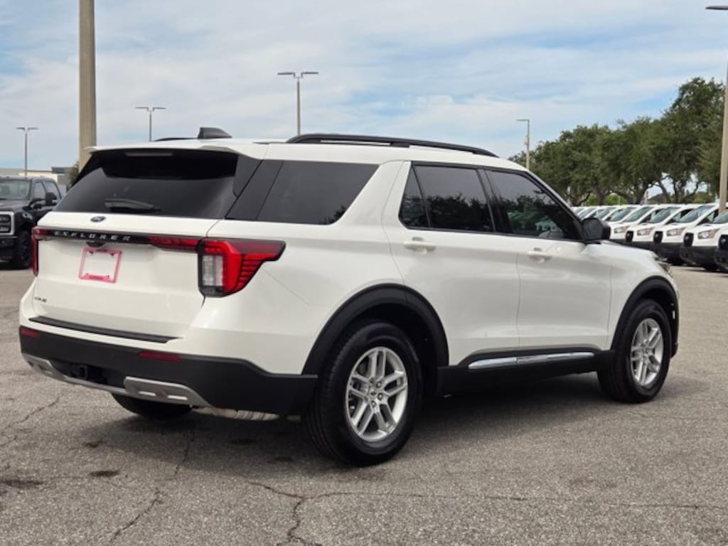 New 2025 Ford Explorer Active SUV