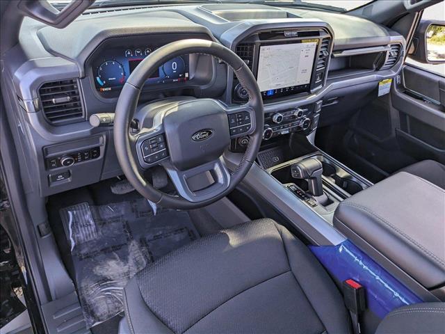 2025 Ford F-150 XLT photo 3