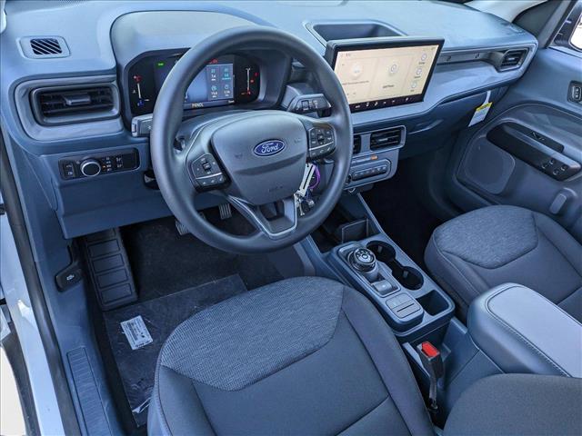 2025 Ford Maverick XL photo 2