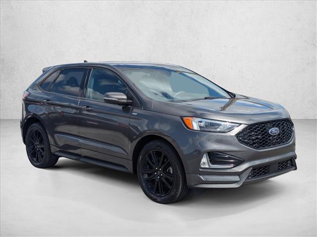 2020 Ford Edge ST photo 3