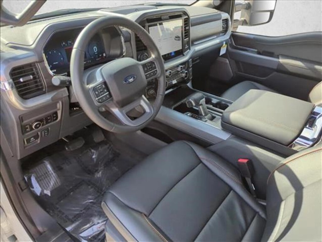 New 2025 Ford F-150 LARIAT Truck SuperCrew Cab