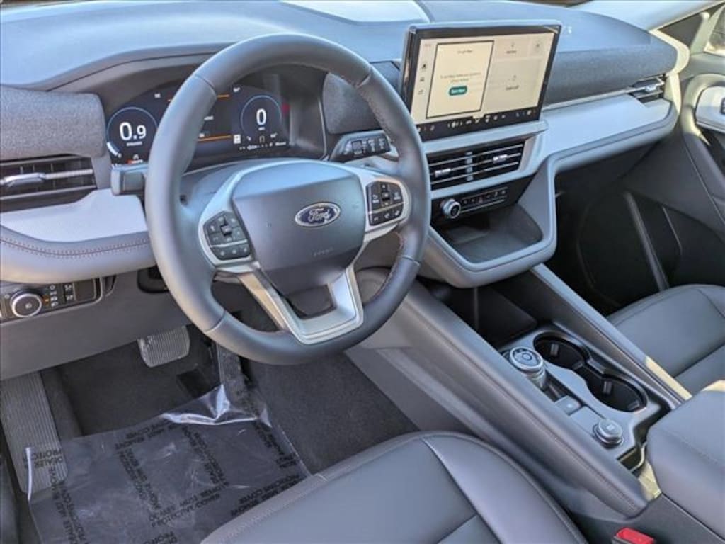 New 2026 Ford Explorer Active w/200A Pkg SUV