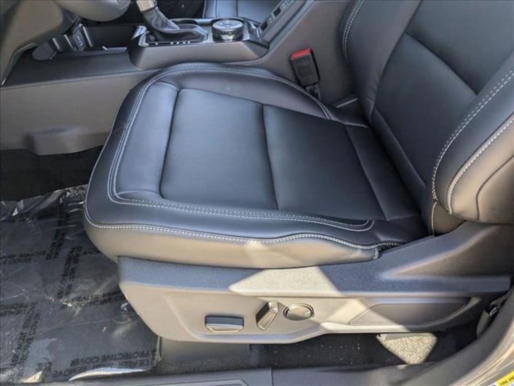 New 2025 Ford Bronco Outer Banks SUV