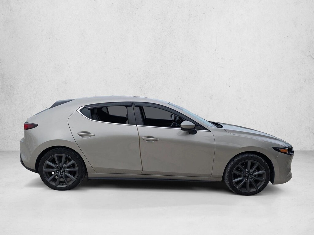 Used 2022 Mazda Mazda3 Preferred Hatchback