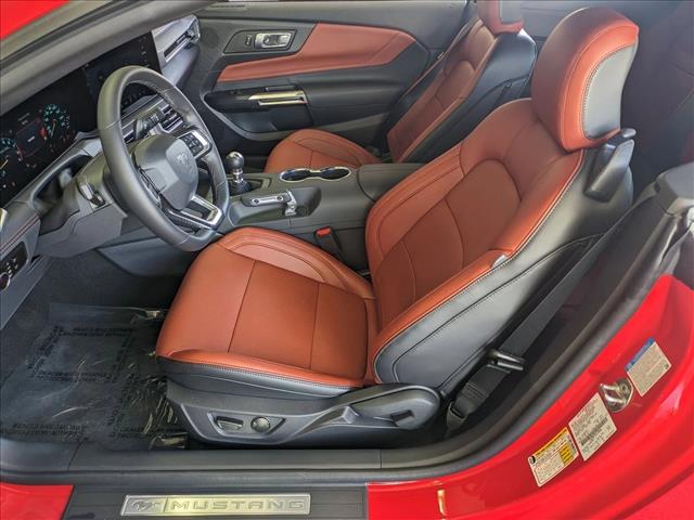 2025 Ford Mustang GT Premium Convertible photo 4