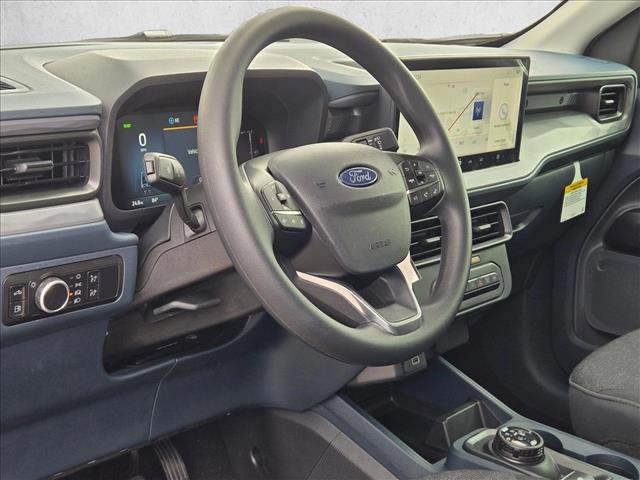 2025 Ford Maverick XL photo 3