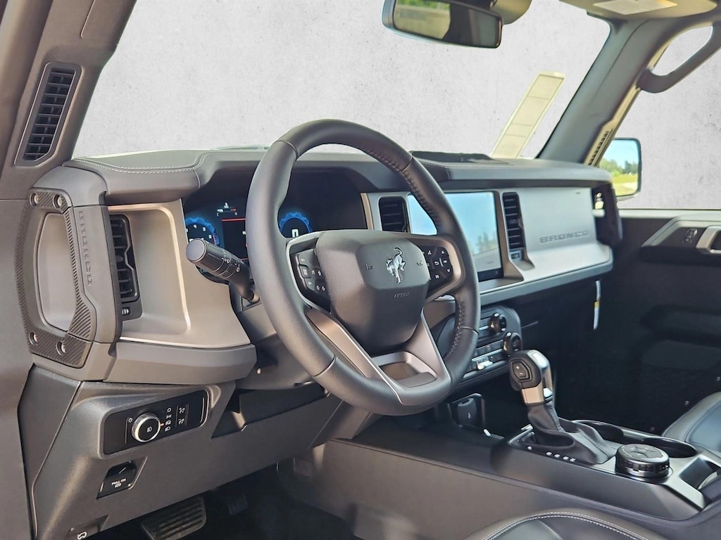 New 2026 Ford Bronco Outer Banks SUV