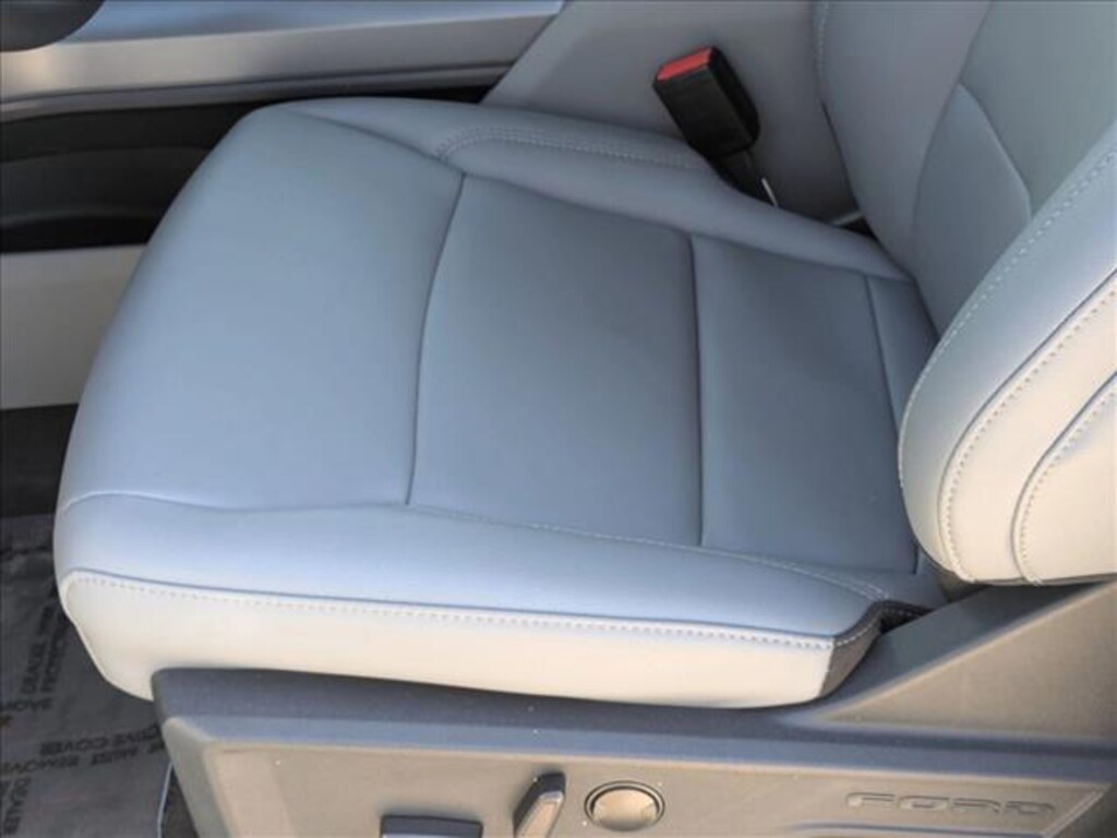 New 2025 Ford F-150 Lightning Flash Truck SuperCrew Cab