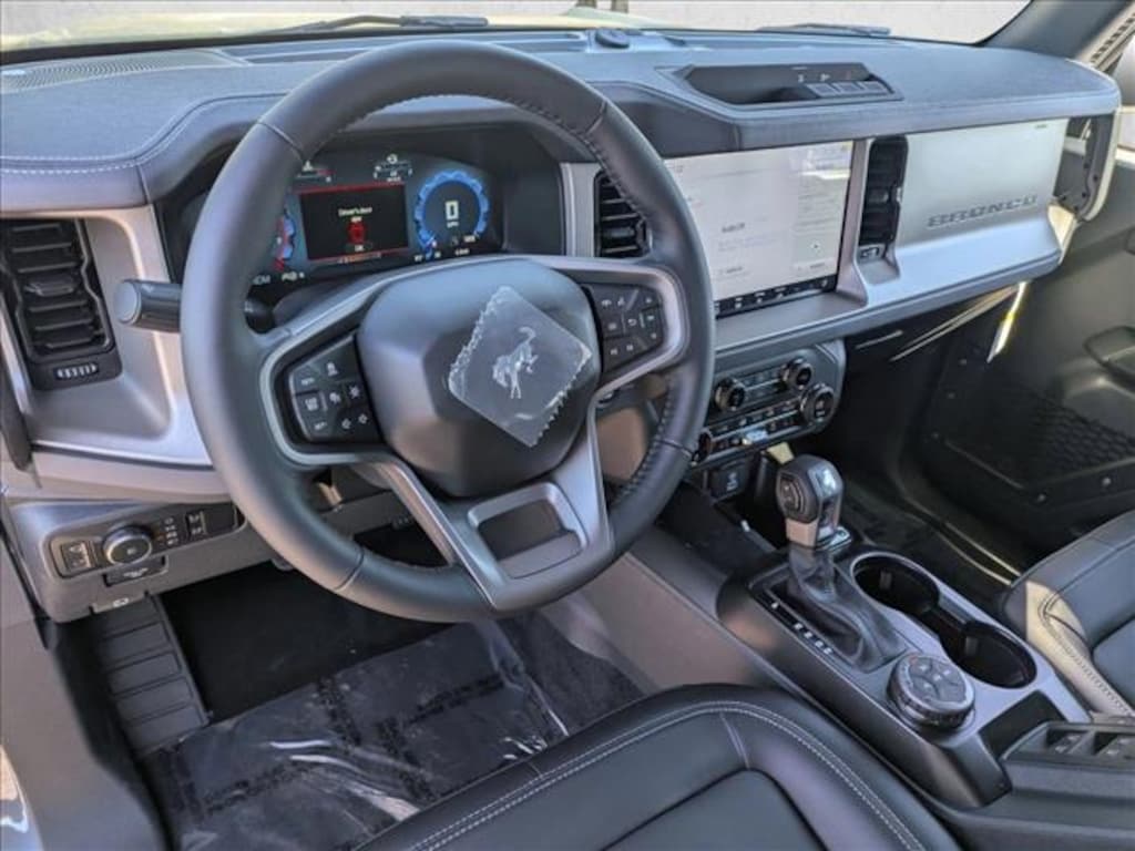 New 2025 Ford Bronco Outer Banks SUV