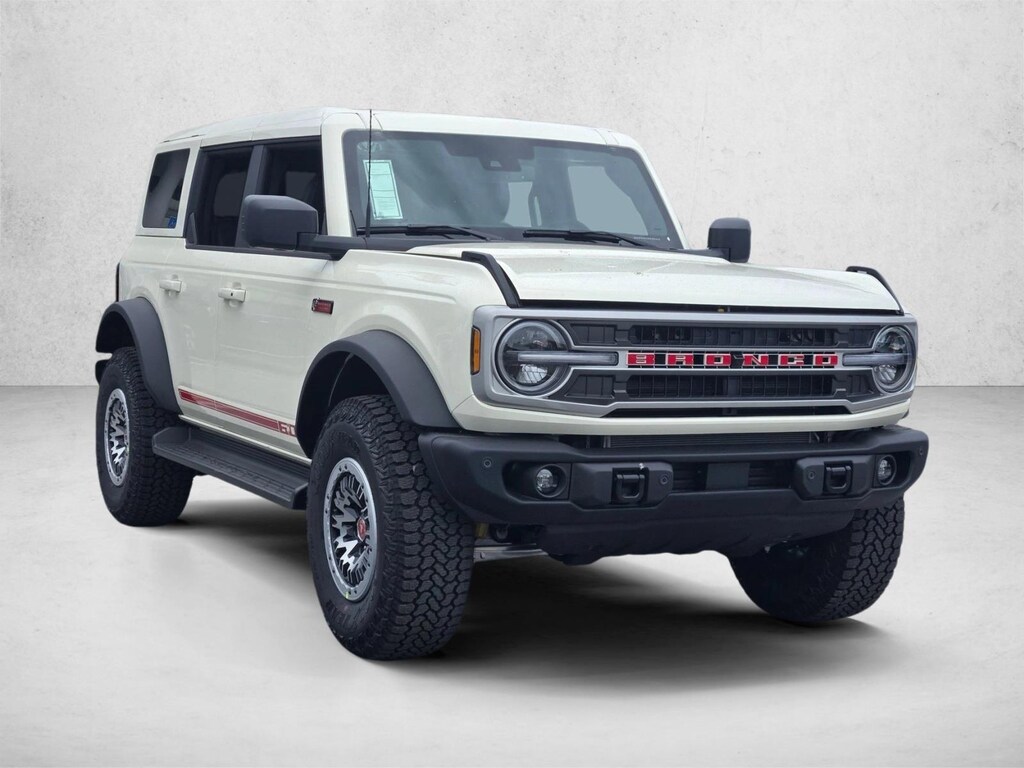 New 2026 Ford Bronco Outer Banks SUV
