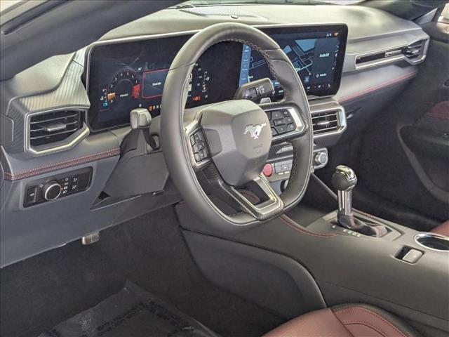 2025 Ford Mustang GT Premium Convertible photo 3