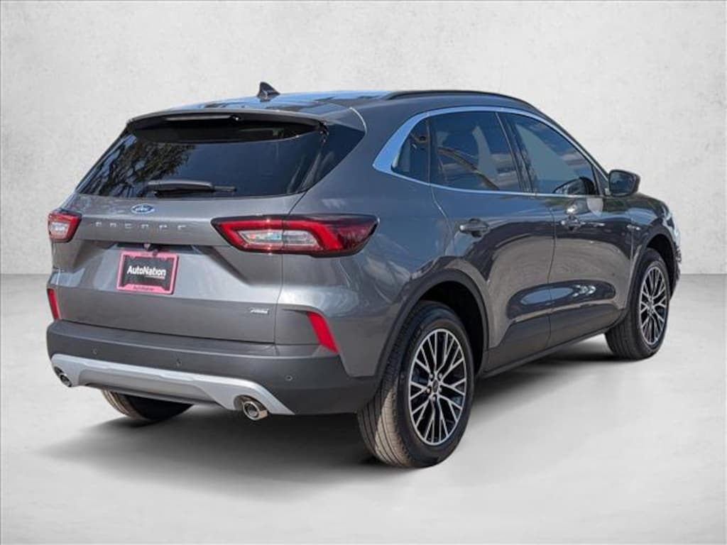 New 2026 Ford Escape PHEV SUV