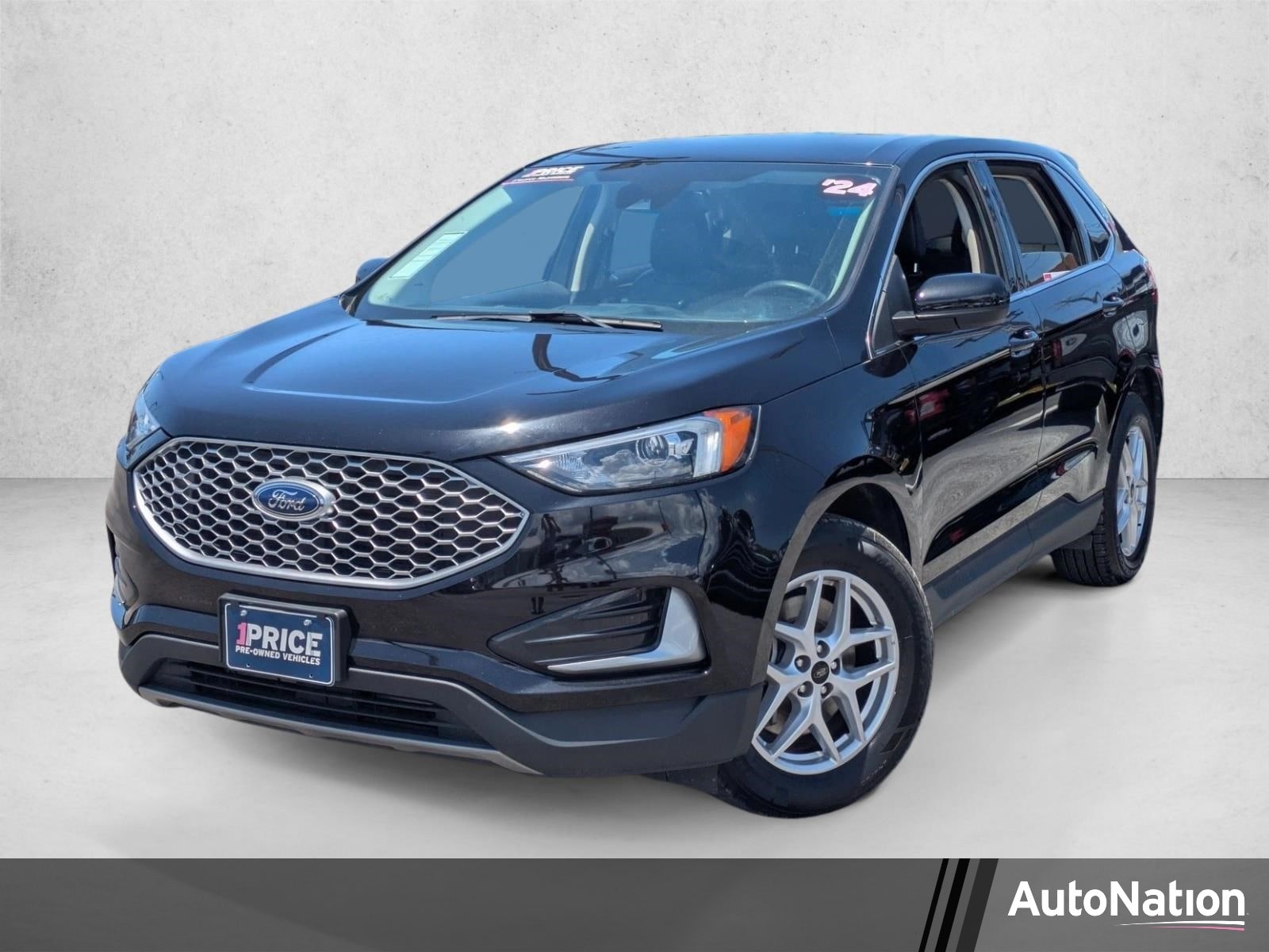 2024 Ford Edge SEL AWD's photo