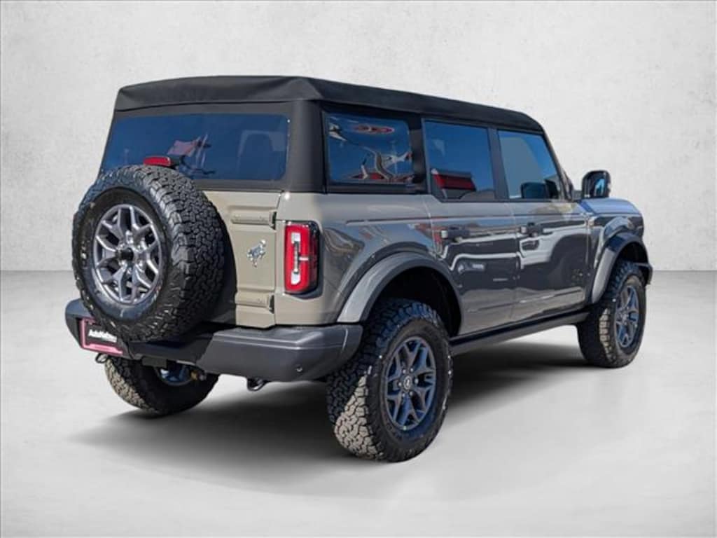 New 2025 Ford Bronco Badlands SUV