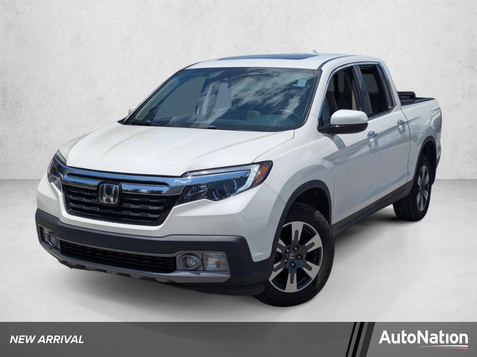 2018 Honda Ridgeline RTL-E AWD's photo