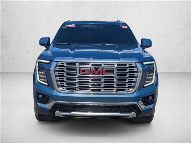 2025 Gmc Yukon Denali photo 2