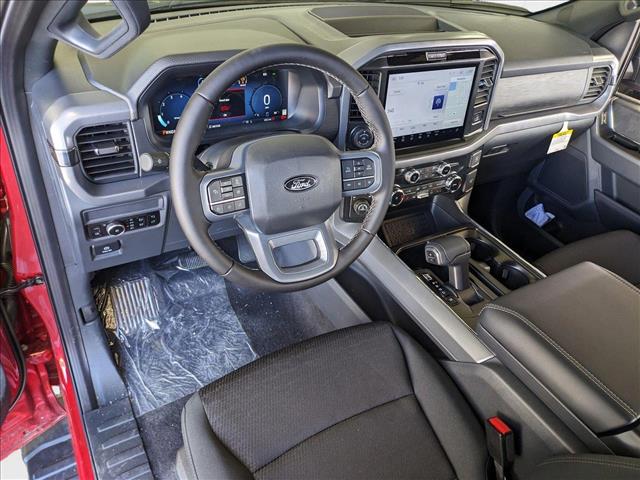 2025 Ford F-150 XLT photo 3