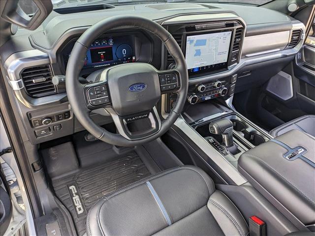 2025 Ford F-150 Platinum photo 3