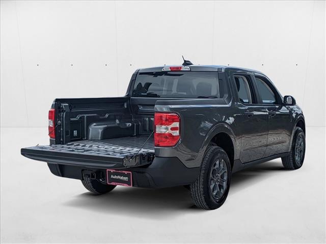 2025 Ford Maverick XLT photo 2