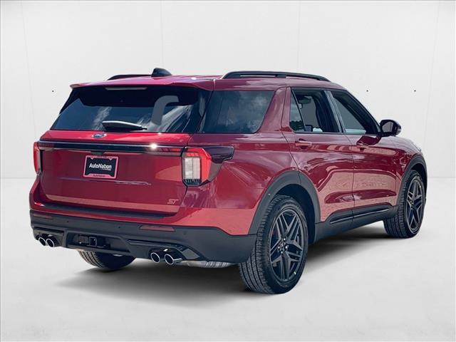 2025 Ford Explorer ST photo 2