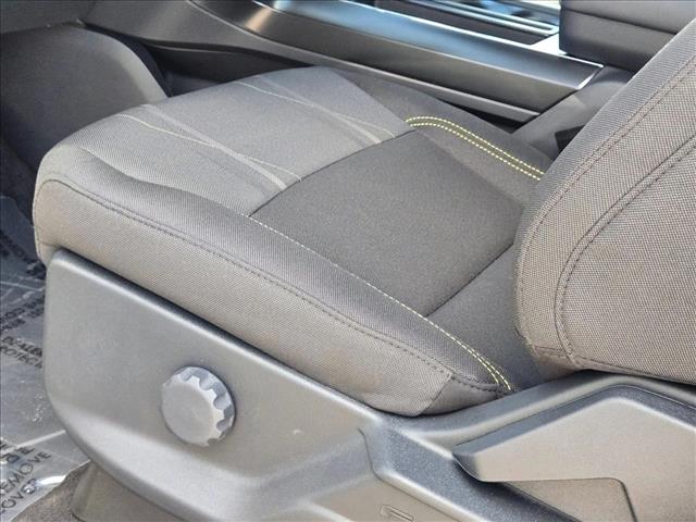 2025 Ford F-150 STX photo 4