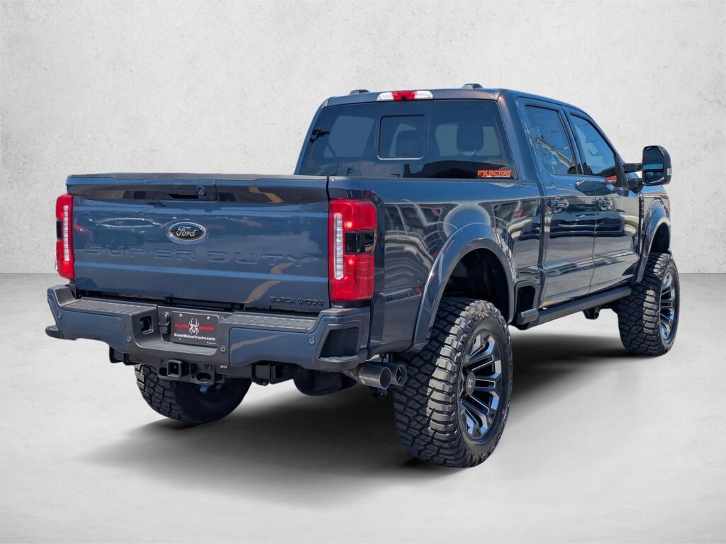 New 2026 Ford F-250 LARIAT Truck Crew Cab