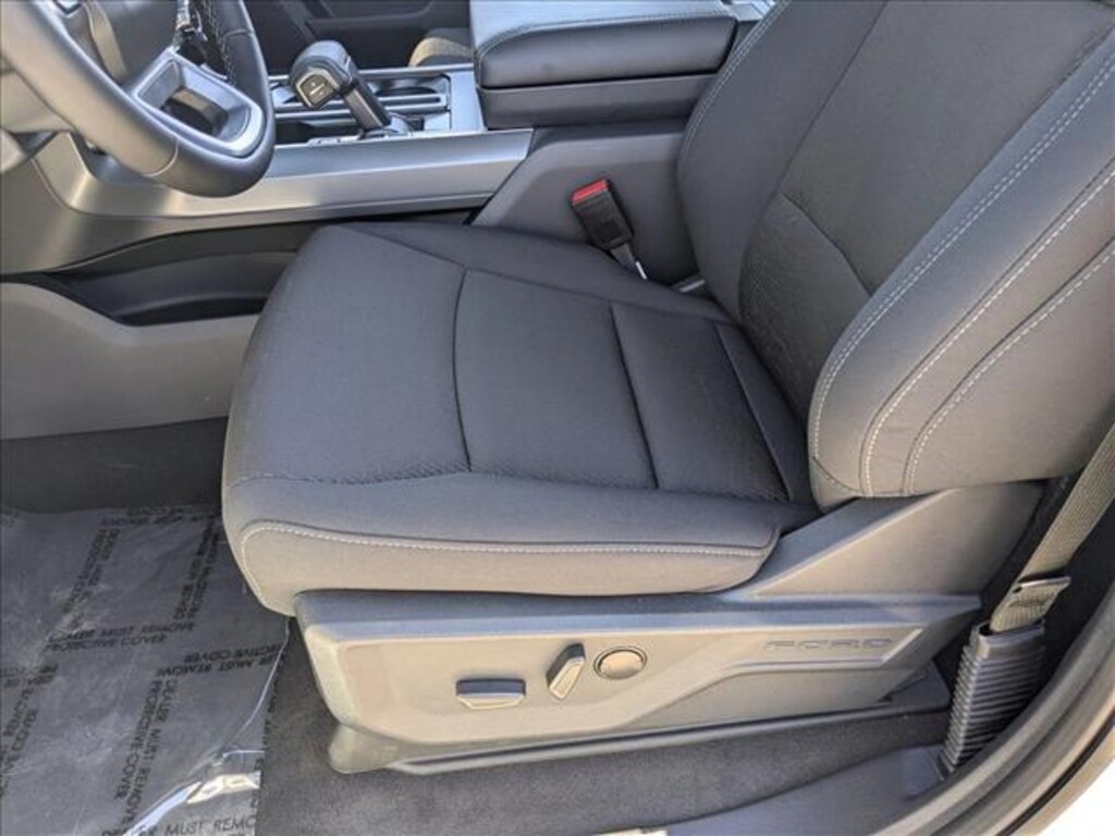 New 2025 Ford F-150 XLT Truck SuperCrew Cab