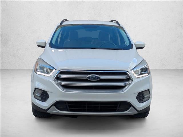 2017 Ford Escape SE photo 2