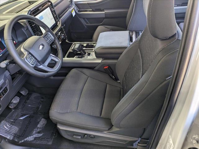 2025 Ford F-150 XLT photo 4