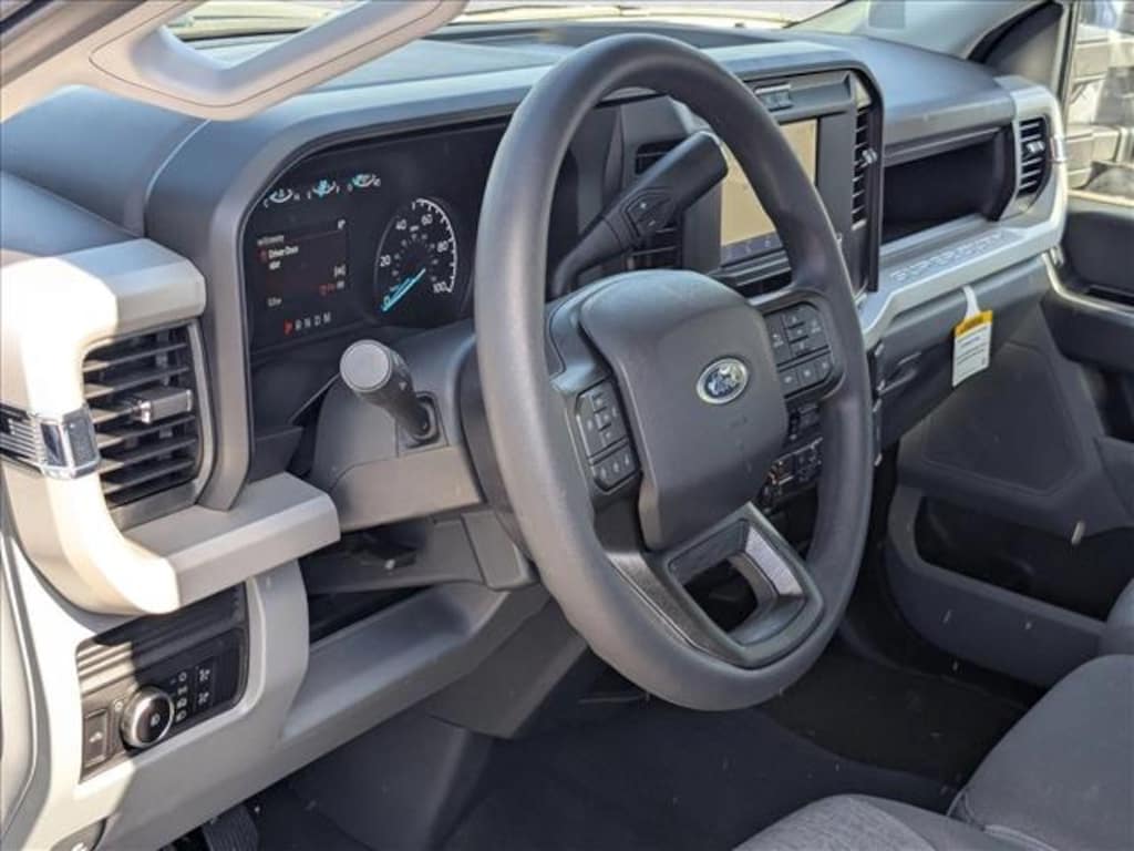 New 2026 Ford F-350 XL Truck Crew Cab
