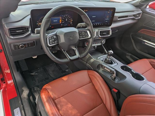 2025 Ford Mustang GT Premium Convertible photo 3
